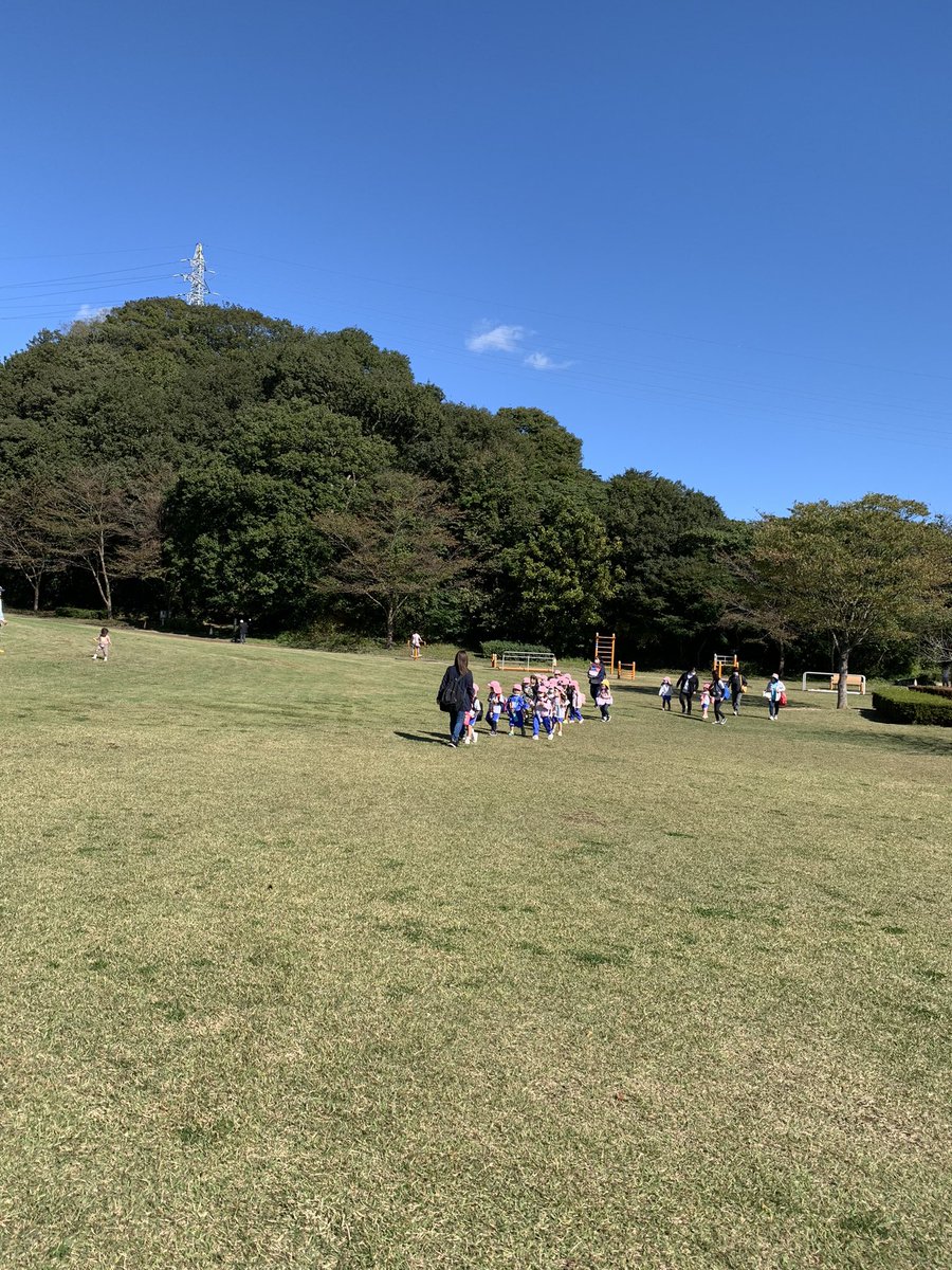 kashimura1954's tweet photo. 連日保育園遠足の撮影です(^^)
今日は天気も良くて子ども達も楽しそう！ https://t.co/VtlkoLHRct
