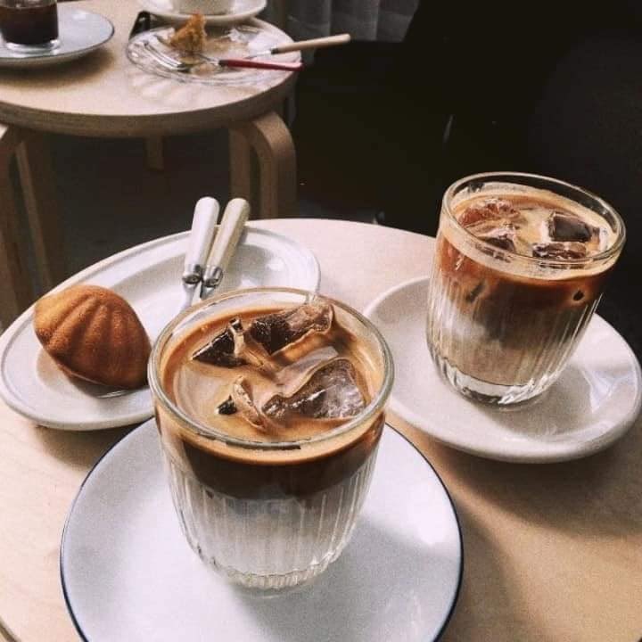 TuitEnBlanco's tweet photo. ¿Cita de café? 
Si. https://t.co/vz3B2SiRUE