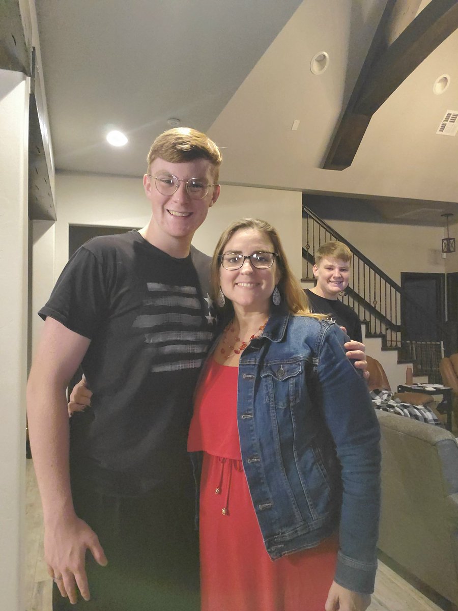 Happy birthday to my awesome 17 year old, Mason. I love you and I am so proud to be your mom! ❤ <a href="/mas_mac87/">Mason MacDonald 🔛🔝</a>