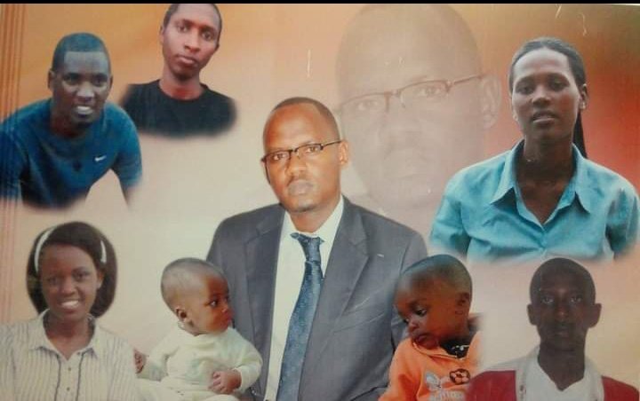 Kanyamupira's tweet photo. Mpora nshimishwa n'urugwiro  n'umunezero wabarangaga igihe cyose mwambonaga n'inama nabahaga mukazikurikiza.Warakoze Soeur Directrice #GSNL wemeye ko mba Papa w'abakobwa bacu.Warakoze Padiri #Albert wampereye abana ishuri bakiga bakarangiza kandi neza. Happy #AERG25 @AERGFAMILY https://t.co/Ne01hmWE5O