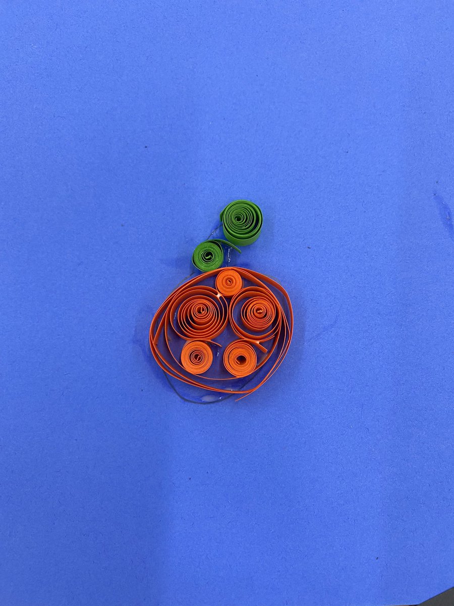 NatDJohnson's tweet photo. We tried our hand at quilling today at CLUB! Very fun! I love seeing where their creativity takes them!
#KCErocks
@WildKatNation1 @KCEprincipal https://t.co/8DgqhuBBhq