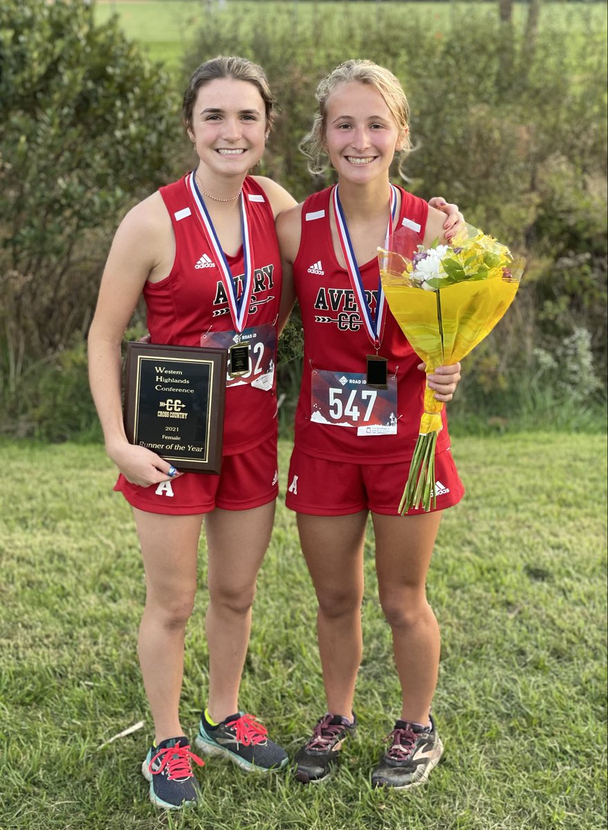 Congratulations to our Western Highland Runner of the year champion! 1st 🥇 place and 🥉 3rd place!