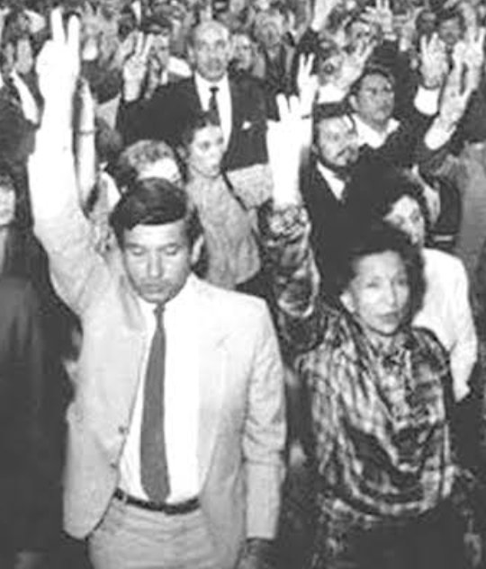 PodemosPueblo's tweet photo. Esto es congruencia.
#Entendamos https://t.co/S6xfBelYBg