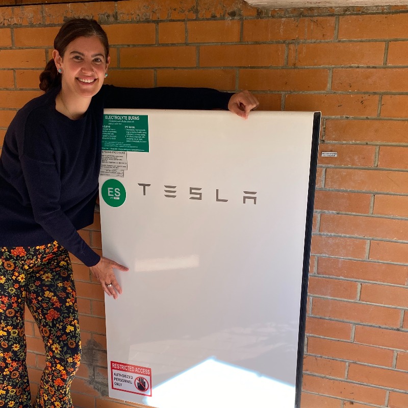 elitesmart_'s tweet photo. 𝙃𝙊𝙈𝙀𝙊𝙒𝙉𝙀𝙍𝙎: Have you heard about the 2021 Federal Sponsored Solar Program?

If you're currently spending $250+ on electricity, you could get up to $5,271+ in Federal Rebates.

Take our quiz to see if your home qualifies