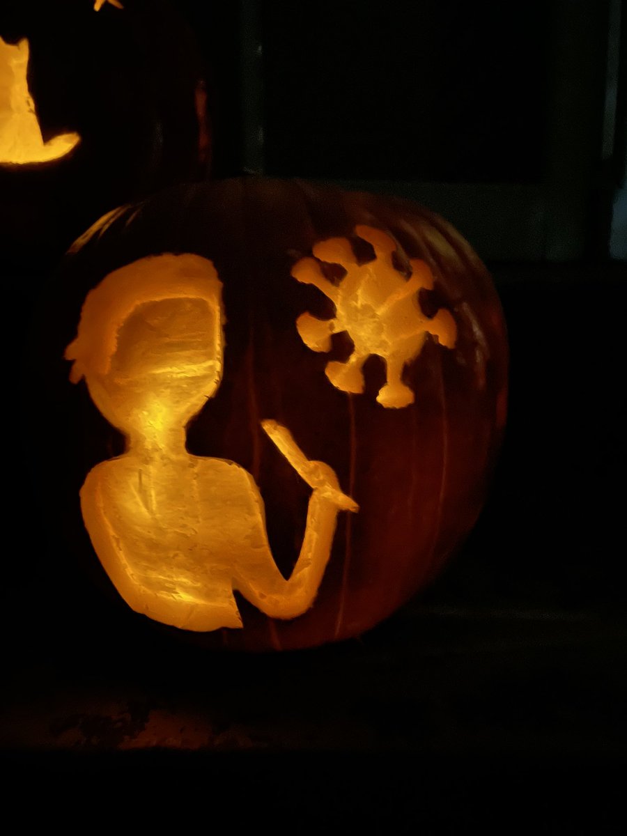 nadiahussein's tweet photo. a booooo-tiful evening carving pumpkins with @AwsOchsner 🎃👻 https://t.co/dX1HMxJGGr