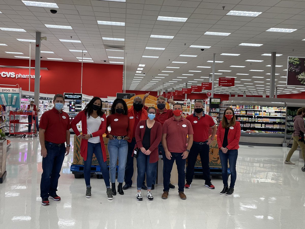 What a great day with G194 and the Store Ops team! @ContrucciJoe <a href="/SabrinaThomas89/">Sabrina Thomas</a>