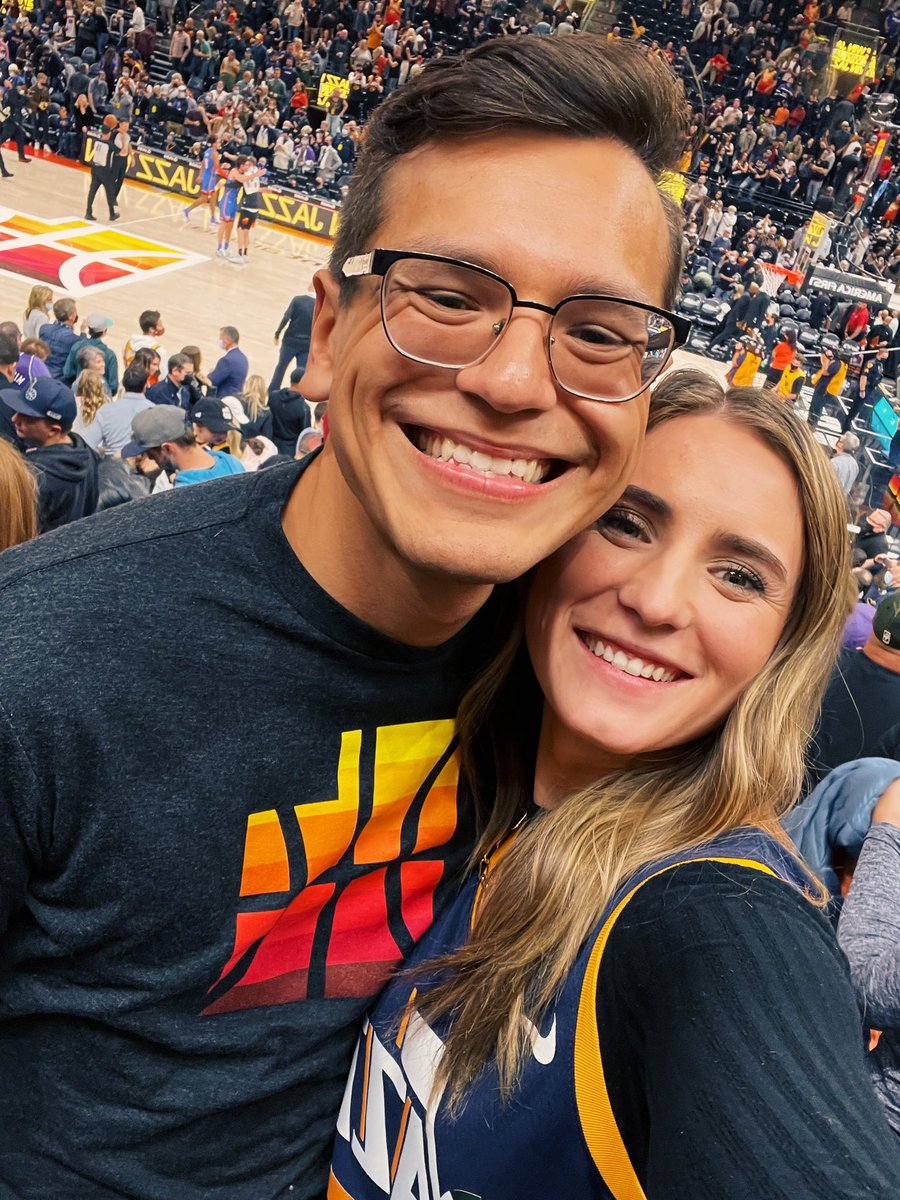 zachary_ibarra's tweet photo. The cutest jazz fans in the arena tonight https://t.co/Iqk3fth2ho