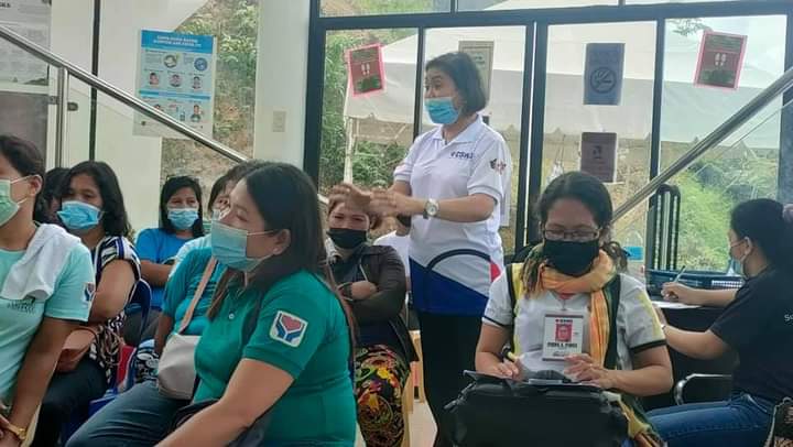 DSWDfo7's tweet photo. The Regional Program Management Office of the Sustainable Livelihood Program (SLP) conducts a mainstreaming exit plan to the Buenavista Carcar Pantawid SLPA in Carcar City, Cebu. @dswdserves @dswd_livelihood https://t.co/0F9IFmvbAE