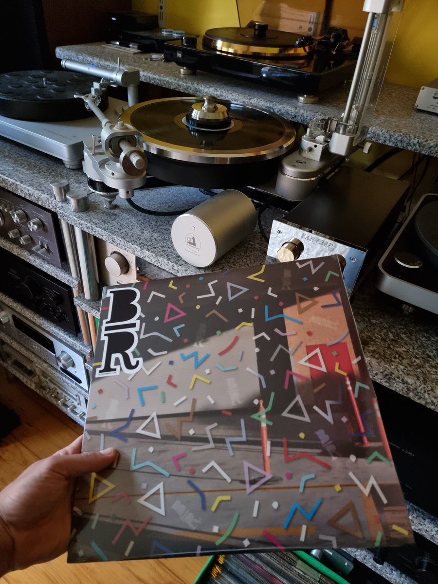 Blesson Roy (<a href="/blessonroymusic/">Blesson Roy</a>) – ‘Think Like Spring’ (<a href="/slowstartrecord/">Slow Start Records</a> ). A 14-song dreamy pop reflection of Terry Borden, a child of 1970’s California. #vinyloftheday