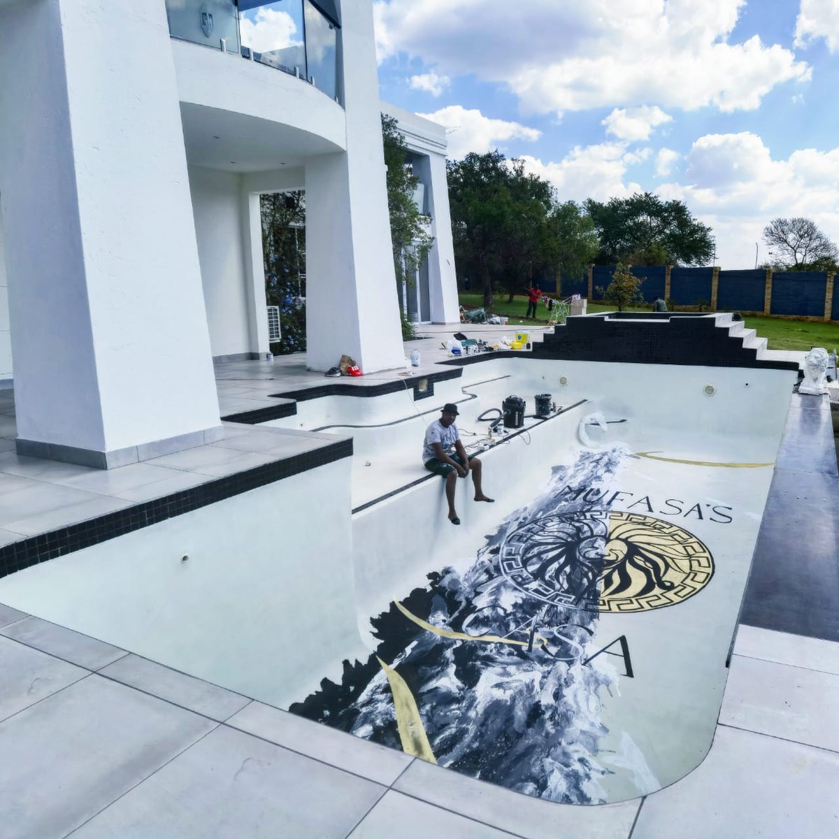 casspernyovest's tweet photo. Like I said, the crib almost ready for the summer. Throwing the hottest .@Don_Billiato parties all summer!!! Got my first @ennockmartZA piece &amp; it's in my pool. The price of my house just went up!! This was a collab with @louilance . The real Question is! Will you get an invite? https://t.co/MjNAofaQbH