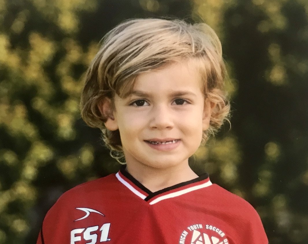 AEF #Hero Alexander battles Stage 3 Lymphoma. 

When asked if he has any advice for other kids battling cancer, Alexander shared some wise words: "Take your pills, follow your treatment plan, and fight like a kid!"🥊

A big #ThankYou to Hero sponsor <a href="/Tymiller01/">Tyler Miller</a>🌟

#Unite2Fight