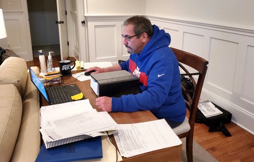 Ryan doing his research before coming on the show 

#Bachelorette