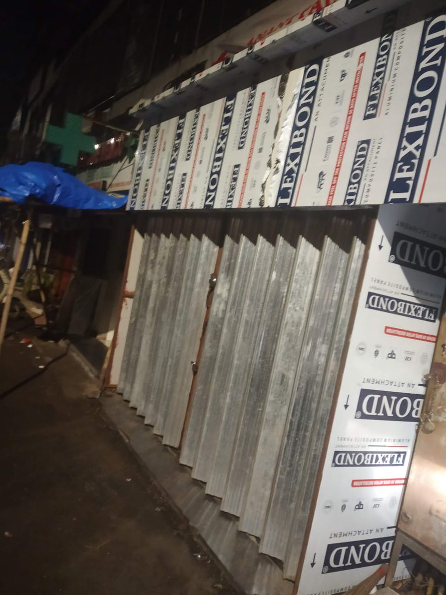 ParagMhatre's tweet photo. @MumbaiPolice @mybmcwardKW @renu_hansraj @ShroffHina @AmeetSatam @action_illegal Illegal construction for encroachment on the road by extending shop by Dr Anant Pal on Juhu church rd opp Fatima Palace. Mum 49. Illegal Rain shed by Life Care Medical. No heed paid to complaints. https://t.co/k8RnAKQDHv