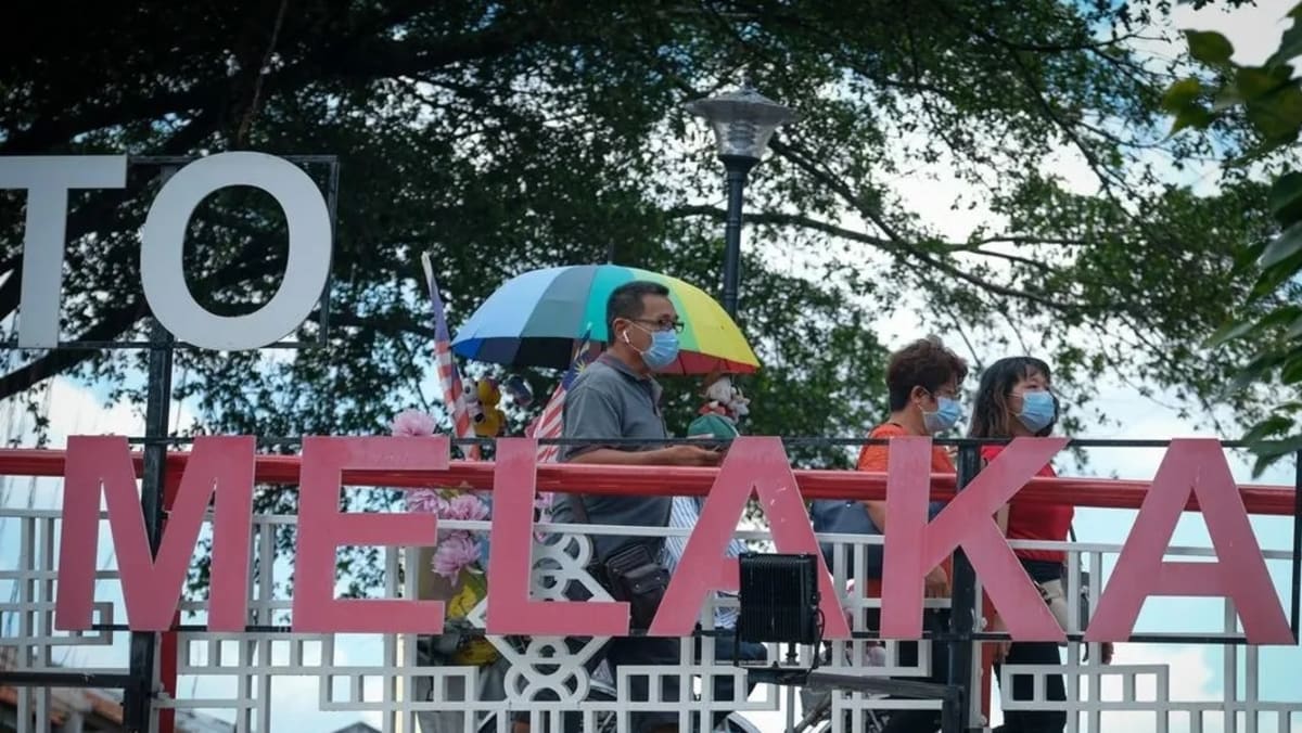 limkitsiang's tweet photo. Malacca General Election a double test of Malaysia’s resilience as a democracy and the integrity of political parties  https://t.co/TatjPMhsv1 https://t.co/AkwCTmi0Ym
