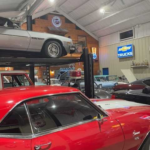 TanParkerTX's tweet photo. Such a fun event this evening with my very good friend, State @RepLynnStucky for his Cars &amp; BBQ event at the Sheriff’s Posse Arena in Argyle! Great spending time with so many excited patriots ready to keep Texas strong! Some really cool cars too! https://t.co/ZIzhbgeFdk