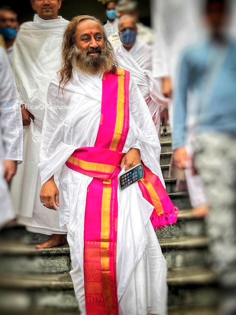 OfficeOfGurudev's tweet photo. Clicks of Gurudev this morning.

 #GurudevNow https://t.co/t1L0GLPBLz