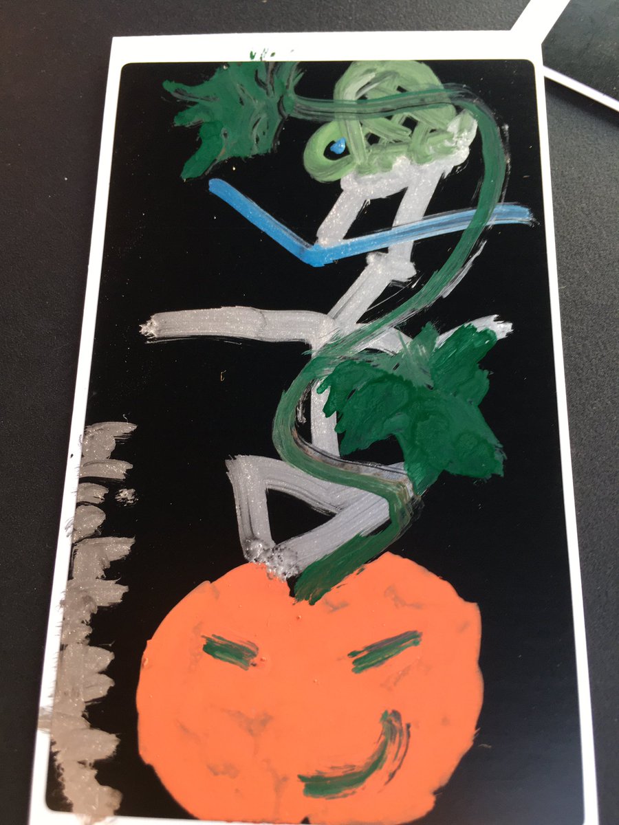 blinkkittylove's tweet photo. #Robot and #Turtle and #Friend and #Pumpkins #robotandturtle #jackolantern #orange https://t.co/afyoOXti9r