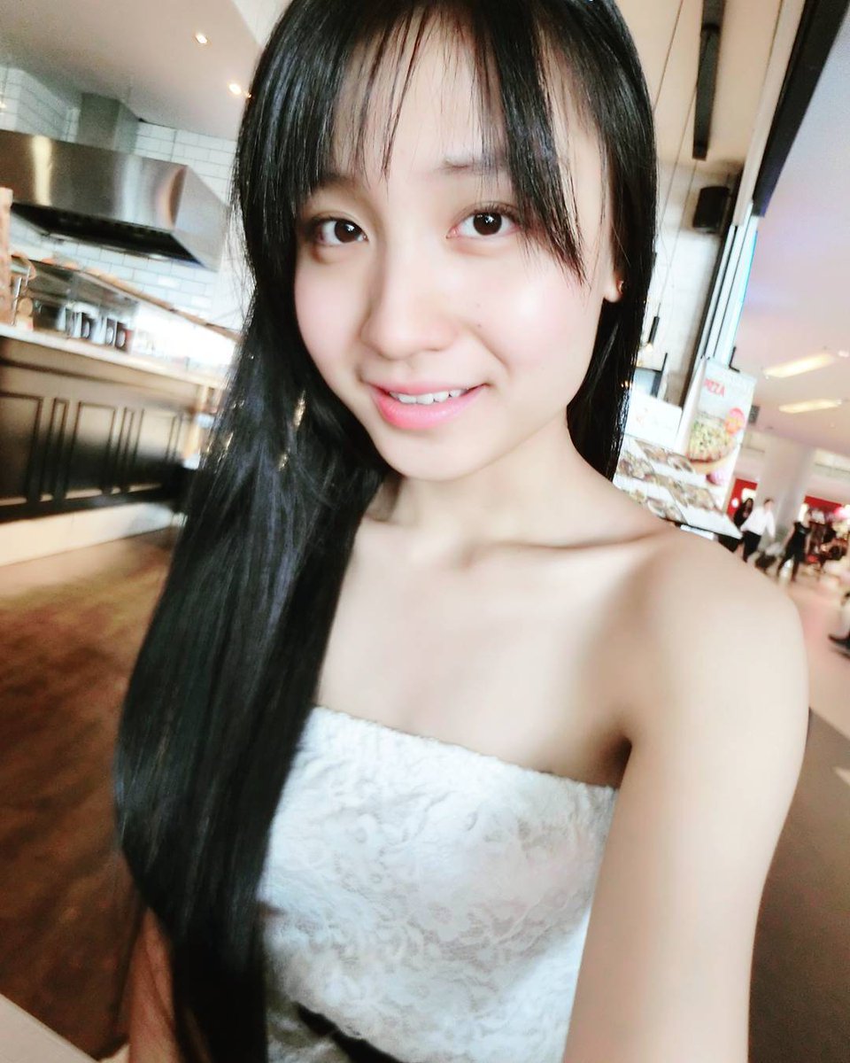 1gpoker's tweet photo. #SkandalBUMNGate 
#XIAOTINGxJENNIE https://t.co/8bLtGjhGLL