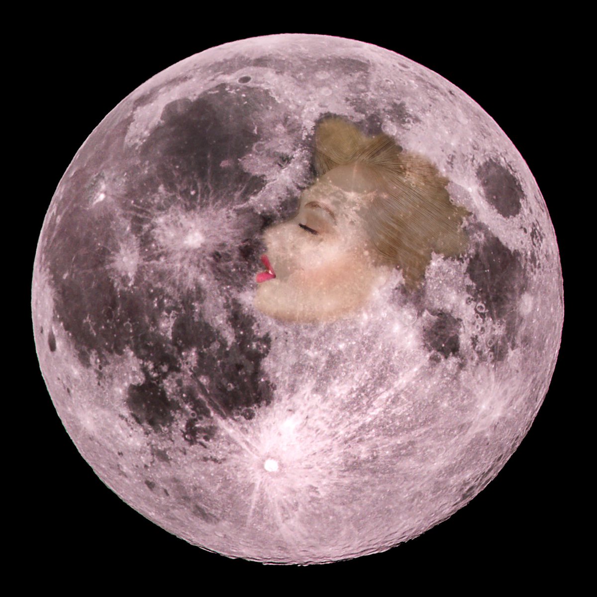 georgieraemoore's tweet photo. The man in the moon is really a woman! Can you see her? Can you see me?
#FullMoon #HuntersMoon #ladyinthemoon # https://t.co/CYhjXbr1Wj
