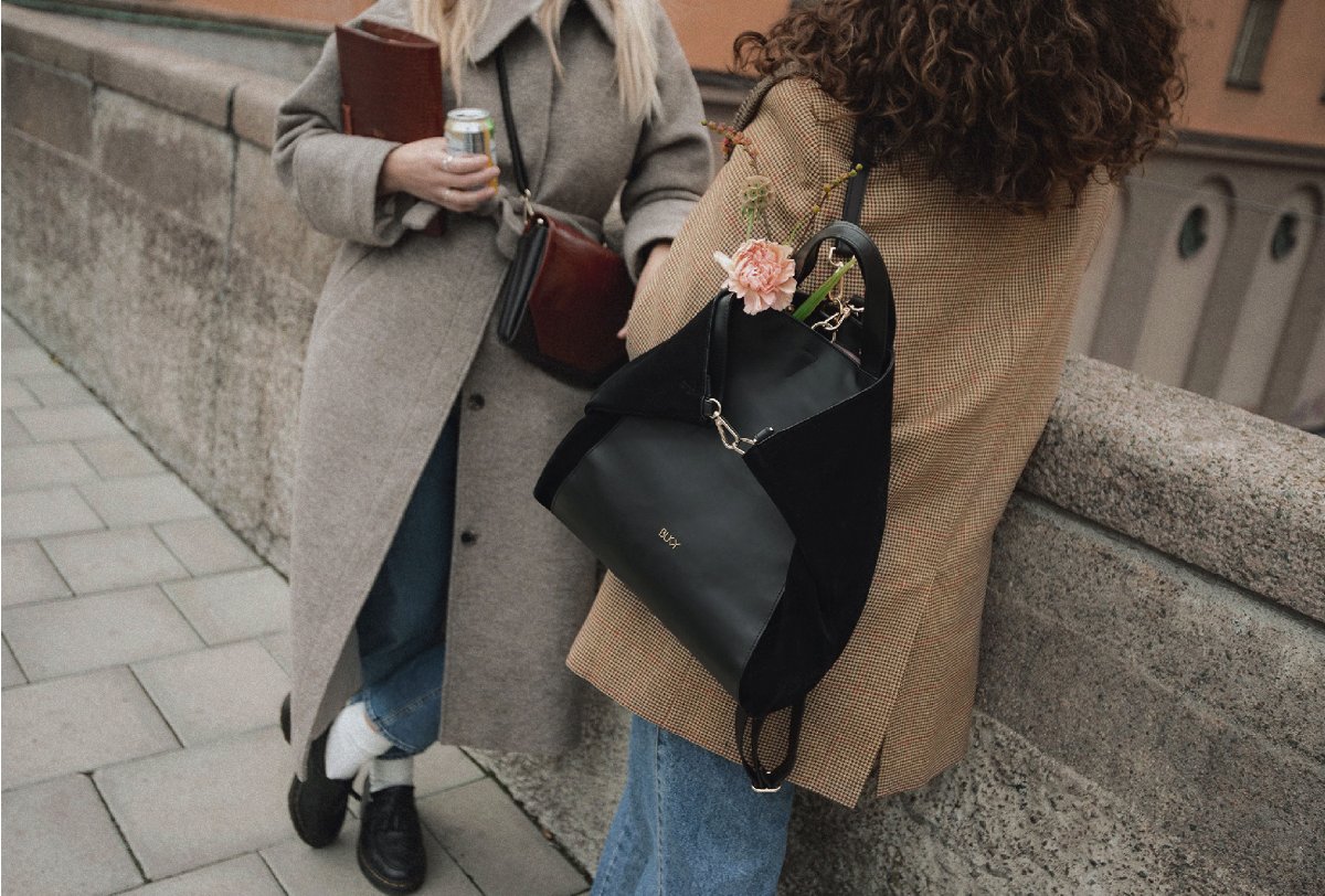 BukvySe's tweet photo. The perfect 3-in-1 bag in beautiful black ❤ - https://t.co/bfCjyOJLrP https://t.co/MOB36iixEb