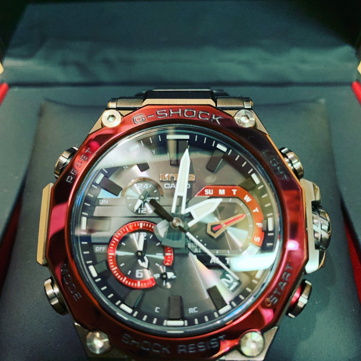 edakanfurugi's tweet photo. G-SHOCK買取ました。ハイスペックMTG！！テンション上がります！お持ちいただきありがとうございます♪
#gshock #mtg #時計 #mtgb2000 #古着 #ハイスペック https://t.co/WWTSRps4Rb