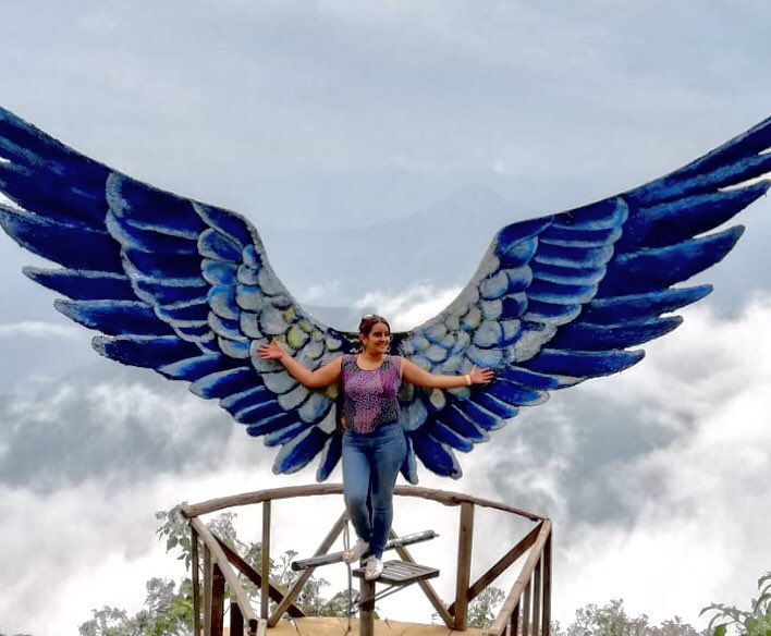 locutoragabyDo's tweet photo. Solo vuela y no pares ! 
Se libre y logra tus sueños 
#DiosContigo https://t.co/aeXAZvtcZ0