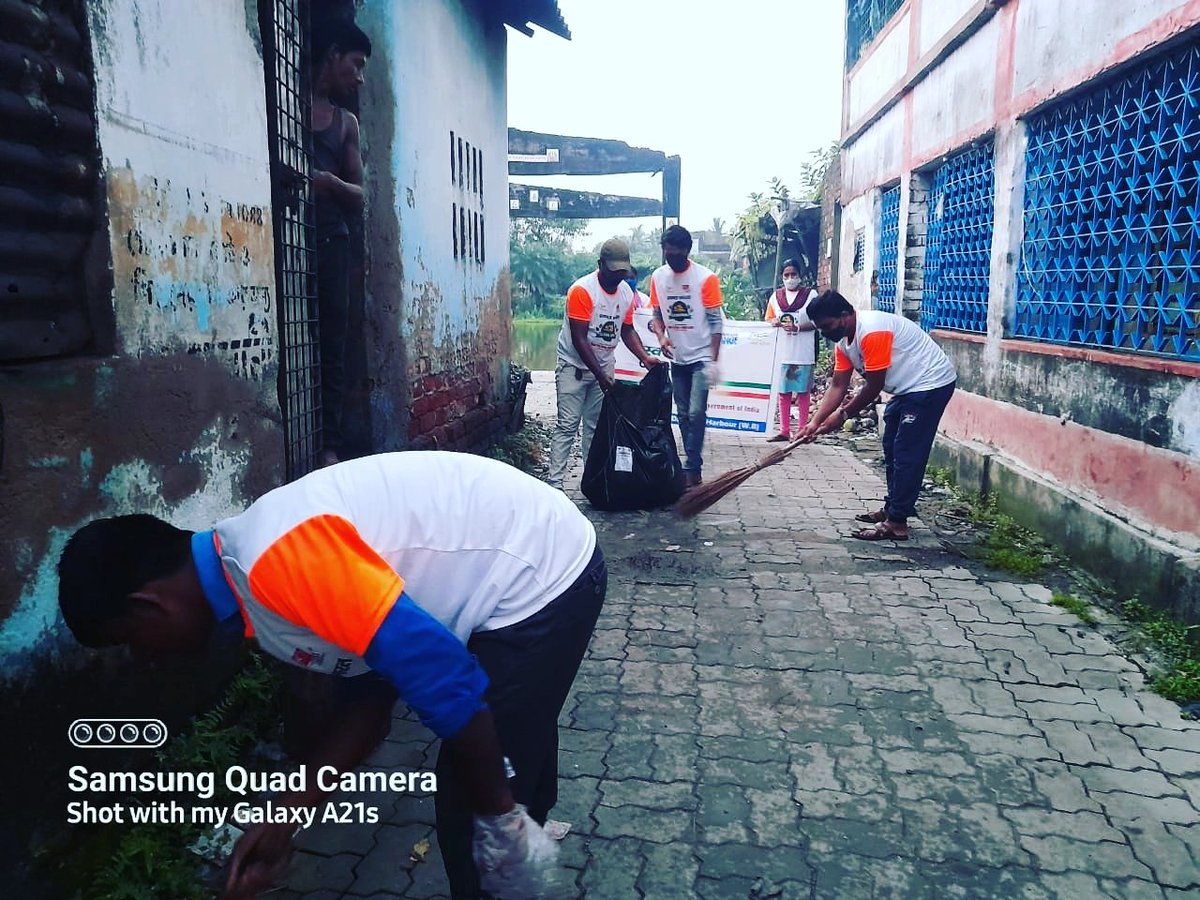 DiamondMyBharat's tweet photo. Keep India clean to feel proud of being its citizen.

#CleanIndia
#SwachhaBharat
#AzadiKaAmritMahotsav
#CleanIndia #swachbharat #cleanindiamission #garbage #noplasticwaste #noplastic #removeplastic https://t.co/tZa1Q0cgn3
