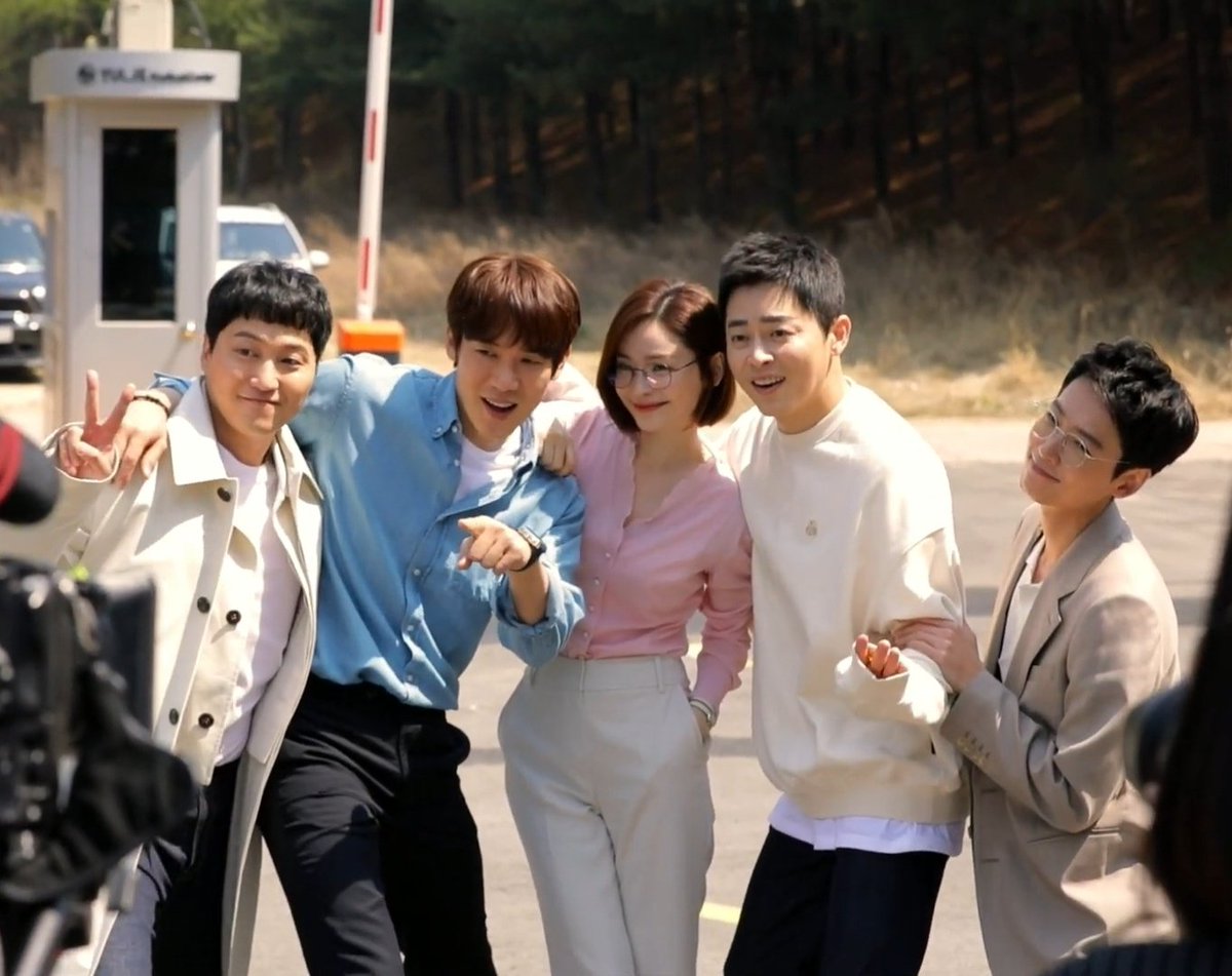 jl2268's tweet photo. 내놔 https://t.co/Ddih3BZlBb