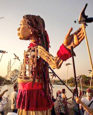 This time tomorrow down Deptford High Street. Are you coming to watch ? 🙏🏻🥰😁♥️ From 10 am by the Anchor👍🏻