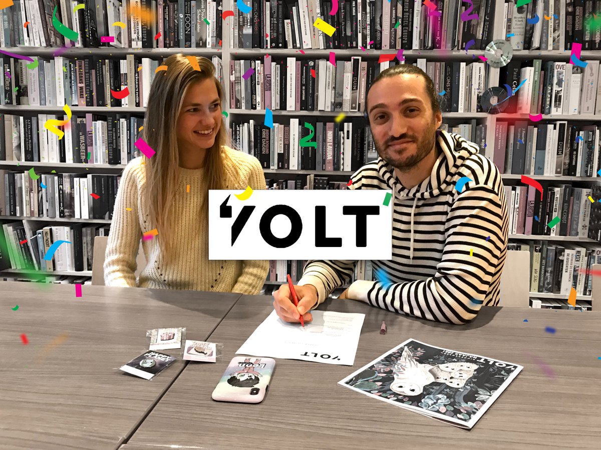 Ik ben super blij met deze samenwerking! Ik mag voor <a href="/UitgeverijVolt/">Uitgeverij Volt</a>  een super leuk boek maken 😀 Bedankt <a href="/jolijnswager/">Jolijn Swager</a> voor het vertrouwen. Wij gaan er samen iets heel leuks van maken.

Een klein tipje van de sluier, de werktitel is:
Schattig tekenen doe je zo!

#kinderboeken