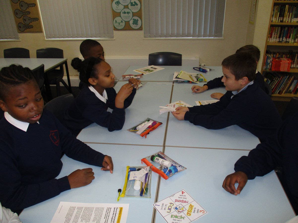 HolyName_School's tweet photo. Year Six have had a fantastic morning learning about @MarcusRashford. We started by reading his book and feeling inspired to be the best we can. We also looked at how he committed he is to whatever he sets his mind to! #inspired #BlackHistoryMonthUK https://t.co/w9TGTwZX9Y