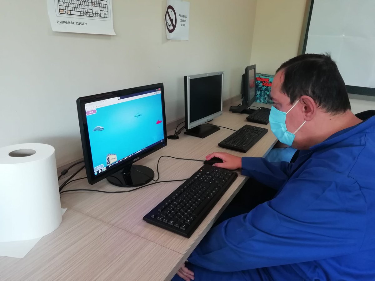 SergioAguinaga6's tweet photo. 🏋️🏋️♀️En #Sufragio @GrupoAMAS @AytoLeganes no dejamos de entrenar nuestra #mente con el #GNPT @IGuttmann y con apoyo de @Eva_Mariposablu 💻
👉Hoy les toca a Ana María y a Jose Carlos
🏡#SomosSufragio
🧠#MenSanaInCorporeSano https://t.co/6Vz9a1Gcuc
