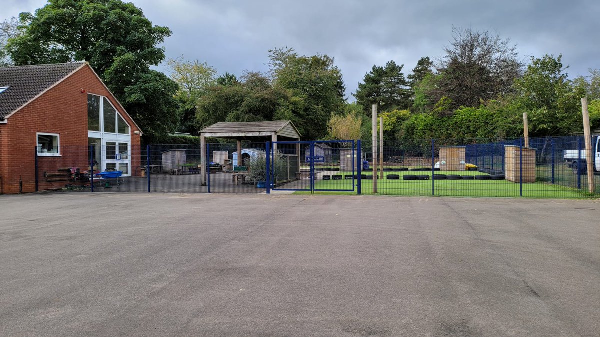 FirstSafetyCon's tweet photo. #Fencing recently completed in a lovely #school in #WestBerkshire by some of our #groundworks #team.
First Safety Construction
01182142555
https://t.co/HL1LUURaHO
contact@firstsafetyconstruction.co.uk
#construction #fsc #firstsafety #firstsafetyconstruction #berkshire https://t.co/x4r35NrSnH