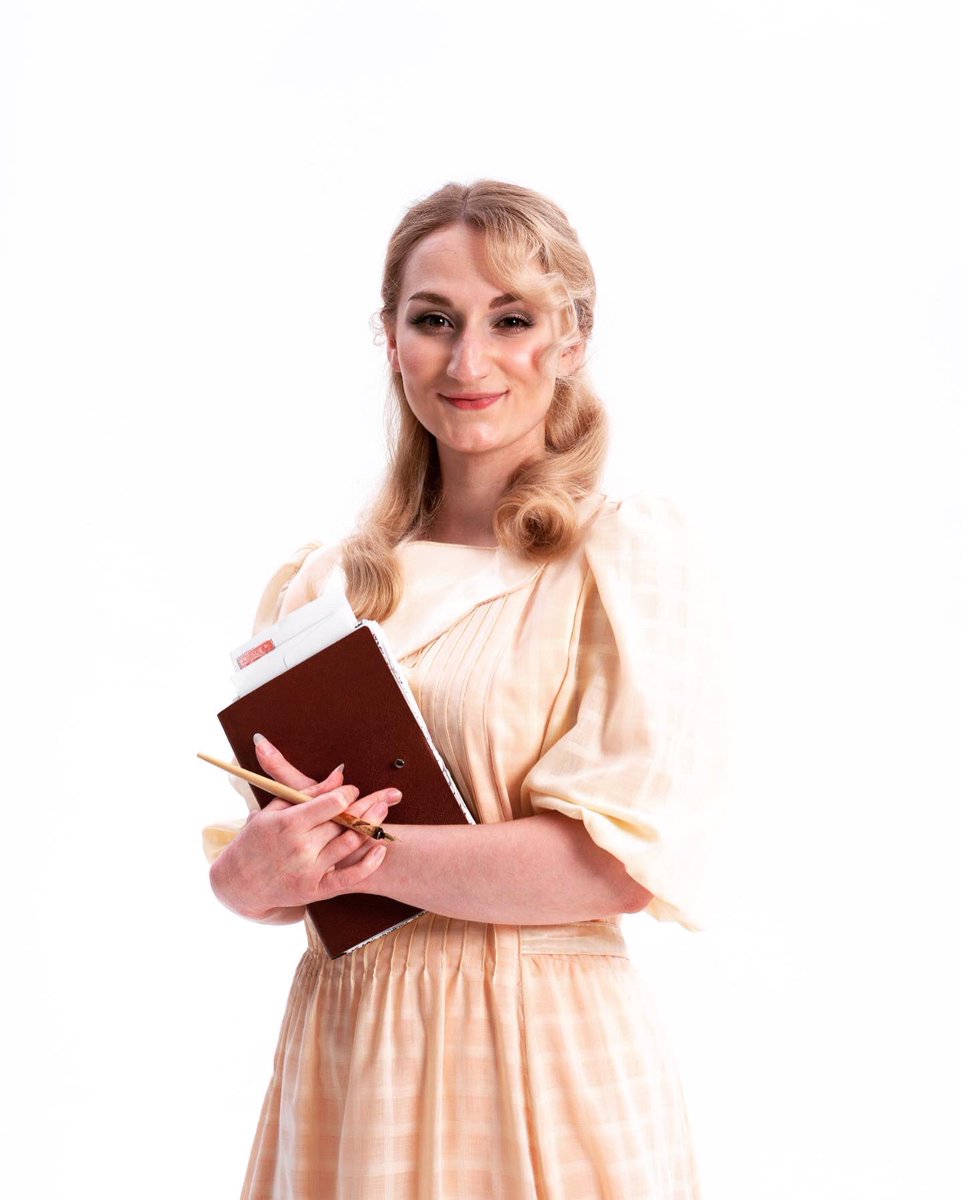 HangFireTheatre's tweet image. “Cecily is not a silly romantic girl, I am glad to say. She has got a capital appetite, goes on long walks, and pays no attention at all to her lessons.”

Ecstatic to announce that Cecily will be played by the ever-marvellous @CharlotteRyderr in #theimportanceofbeingearnest