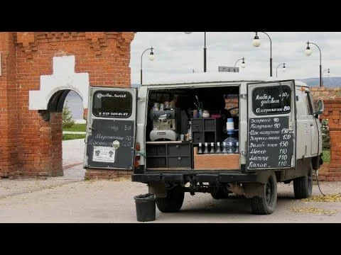 Наша Анастасия Андреевна, она же многодетная мама, теперь и мама-предприниматель. Первая в Приволжье создала мобильную кофейню youtu.be/ncuvRT3U2Aw