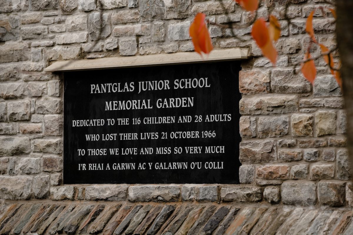 116 Children. 28 Adults.
Cymru’n Cofio. 

Aberfan ❤️

#TogetherStronger