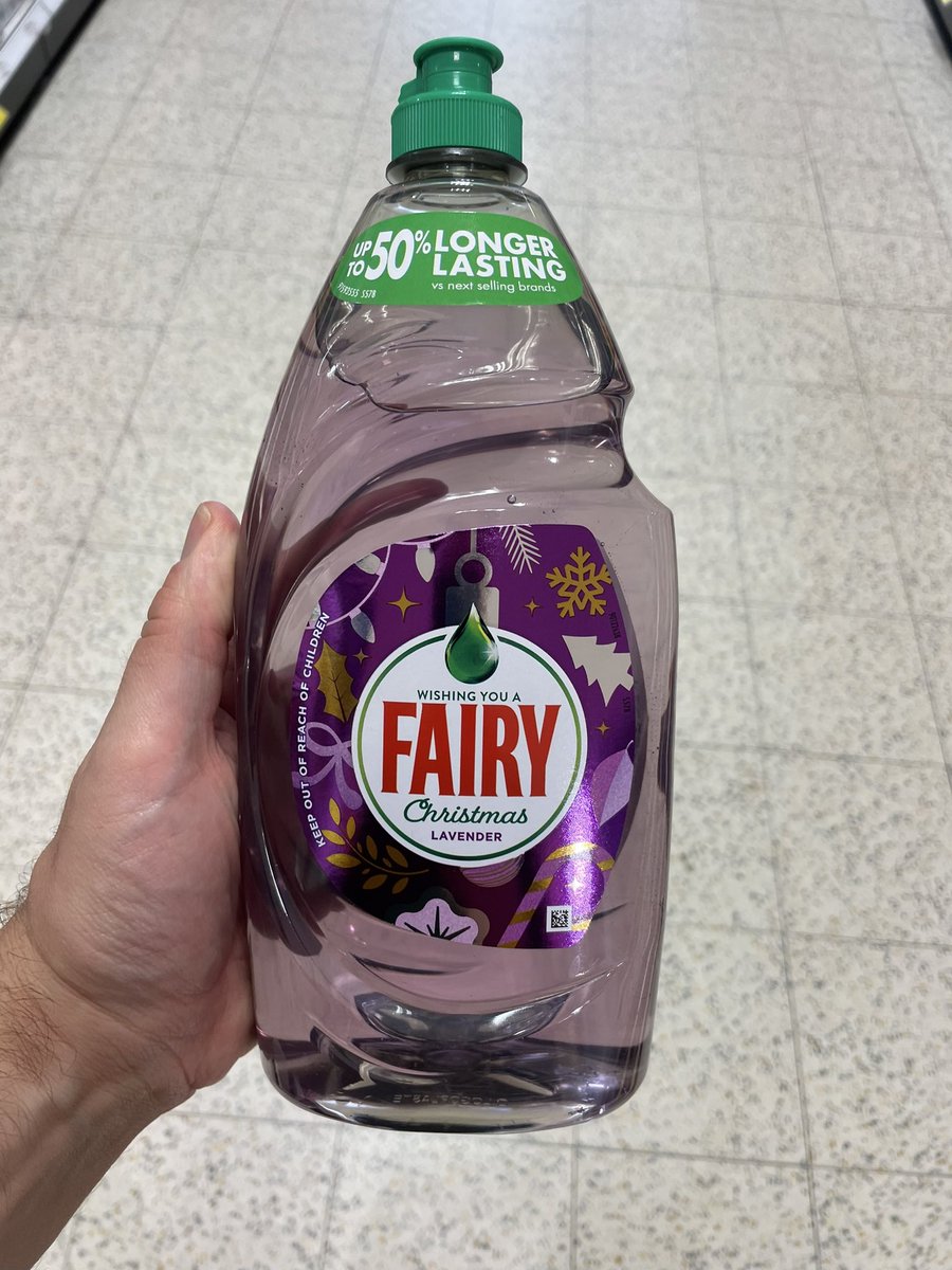 All_Things_New_'s tweet image. Christmas Lavender Fairy! 🎄💜 At Home Bargains #fairy #washingup #fairyliquid #lavendar #christmas #festive #wellthisisnew