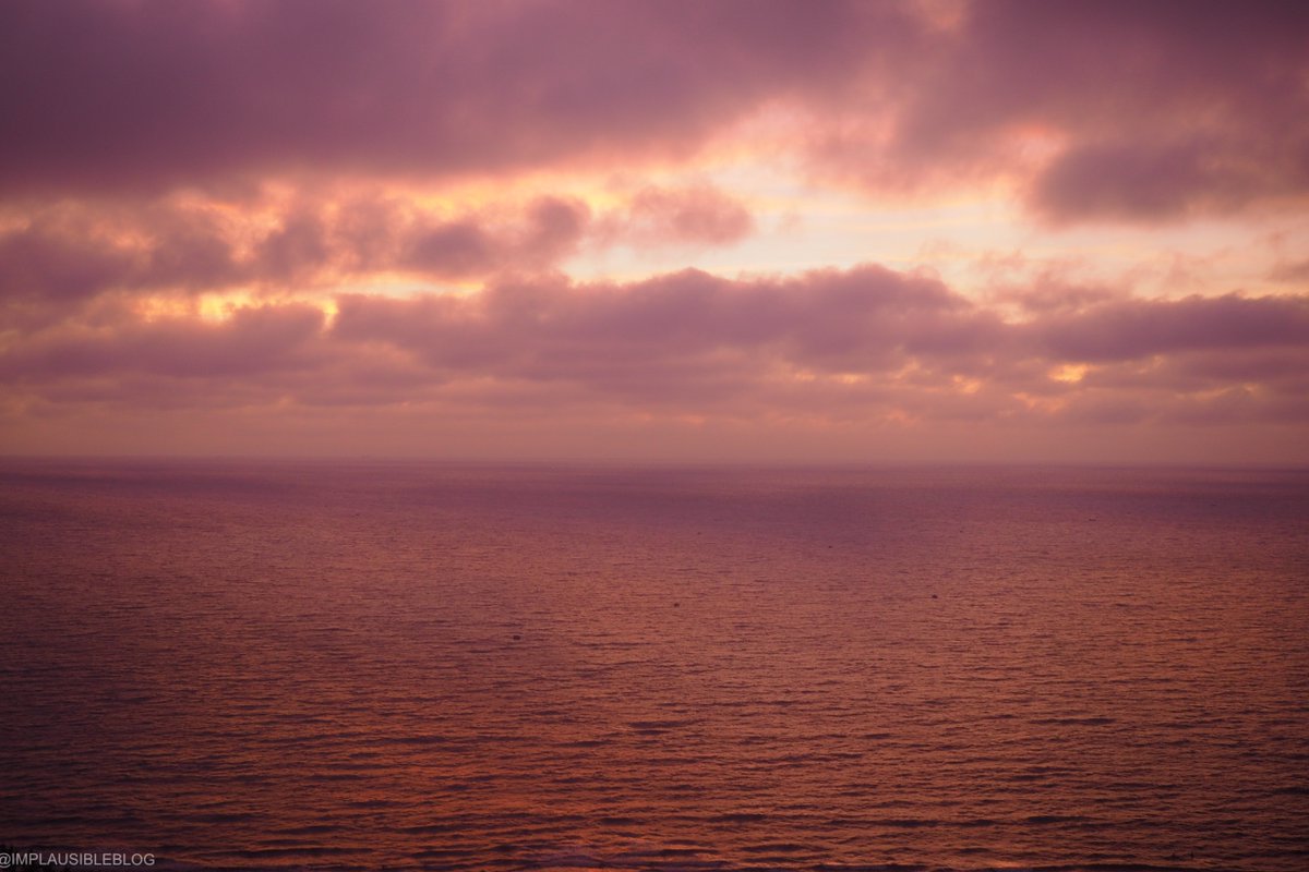 implausibleblog's tweet photo. Good morning. The sun hidden behind the clouds casting  a pink hue as it rises over the South China Sea 🙂

In-camera jpeg colour awesomeness from @OlympusUK #LandscapeDay 

#WTMLDN Vung Tau 🇻🇳 https://t.co/RnNfFQNxie