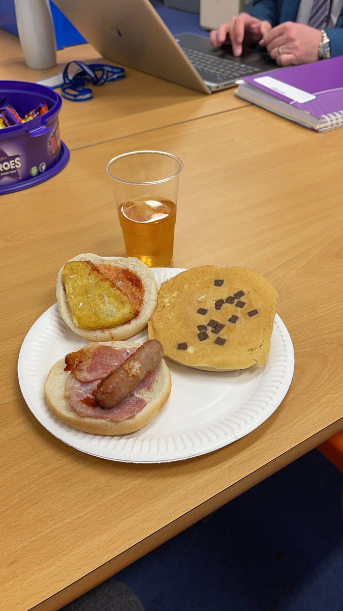 DearneScience's tweet photo. What an excellent start to the day !! Thank you @AstreaDearne https://t.co/AgkegImAYr