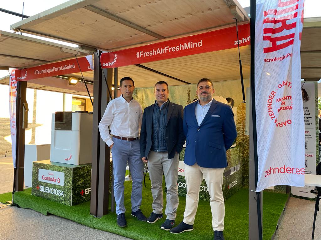 ZehnderIberica's tweet photo. 📣Os esperamos en la #13ConferenciaPEP. ¡Equipazo el que está en #Murcia para responder vuestras dudas y asesoraros!
🚨¡Visita el stand 5 y descubre nuestras novedades!
#13CEPH #ECCN #zneb #13ConferenciaPEP
#TecnologíaparalaSalud #FreshAirFreshMind @PlataformaPEP https://t.co/CzixMZFP1V