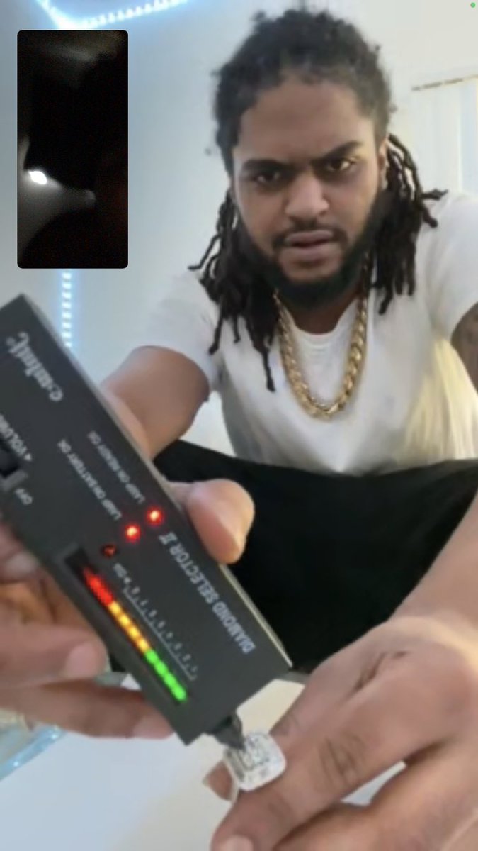 Goldstandard187's tweet photo. DIAMOND TESTER THE ONLY THING IMMA LET TEST ME https://t.co/IuIiPxJiRd