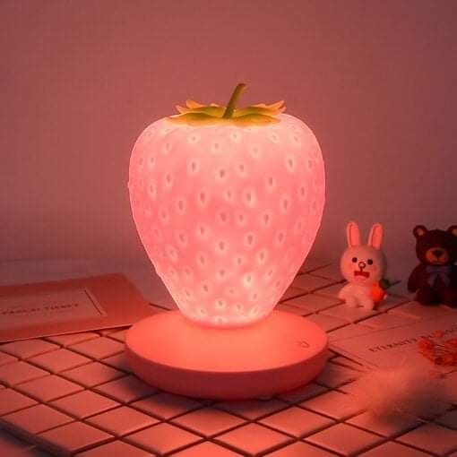 jossreination's tweet photo. Strawberry dimmable LED lamp and Strawberry straw cup plastic cutiee 🥺❤ https://t.co/CNyyZ8KIjb