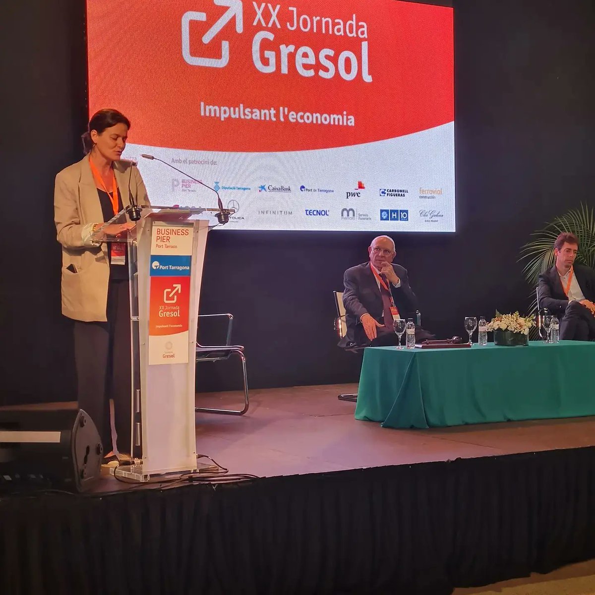 MartaDomenech1's tweet photo. De la XX #JornadaGresol a la V edició d'#Innocamping

ℹ Turisme ho és tot i abarca cada racó del país. És part essencial del nostre ecosistema econòmic i esdeveniments com aquests són imprescindibles per al seu impuls.

🙏 Gràcies i enhorabona!

@FundacioGresol https://t.co/1jg27n3AMa