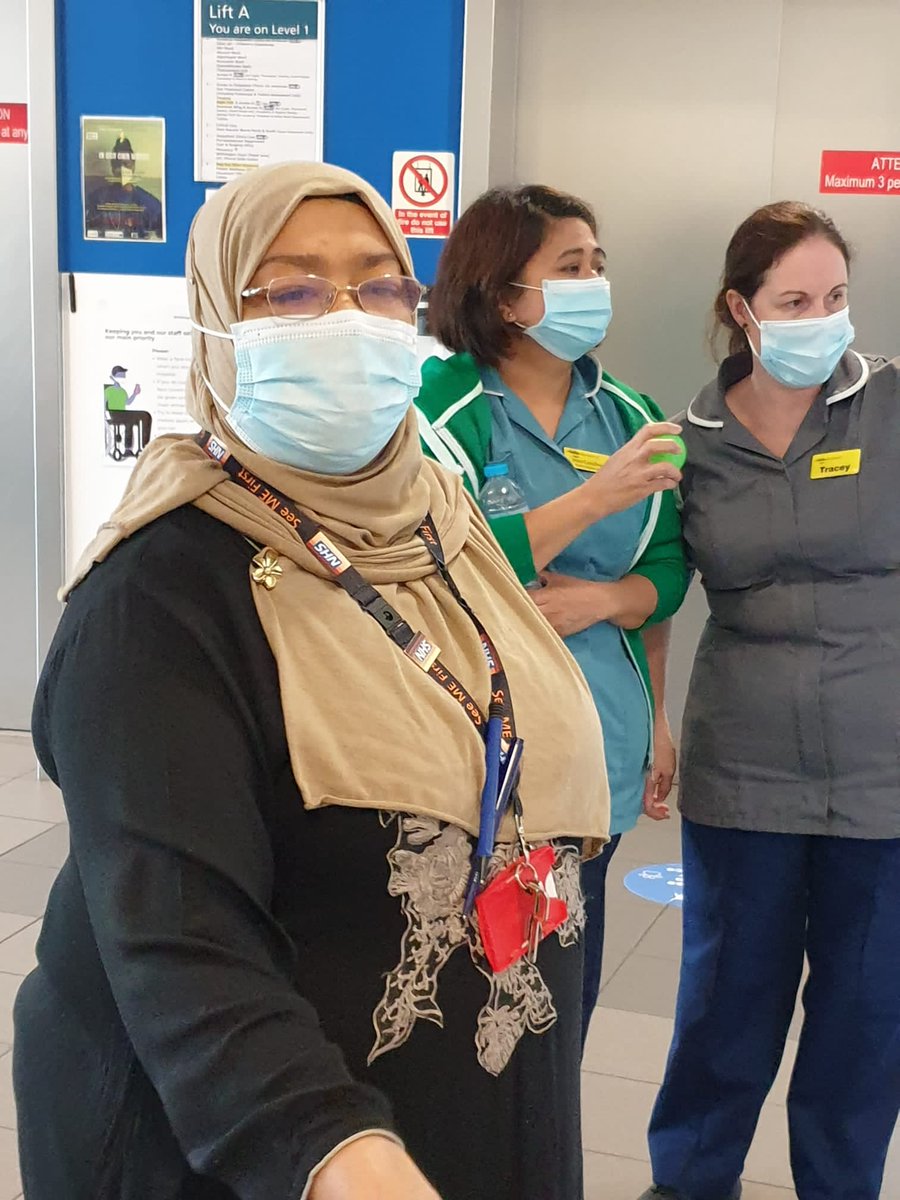 IpctWhittington's tweet image. Highlights from yesterday's Infection Prevention Week 21 mini basketball game. Thank you for your IPC pledges #IIPW2021 #dunk #3pointers #IPCpledges #infectionpreventionintentions @WhitHealth @MariaAl51169587 @MartinPeache @julesverne07 @johnsonmich18 @GroarkeTracey