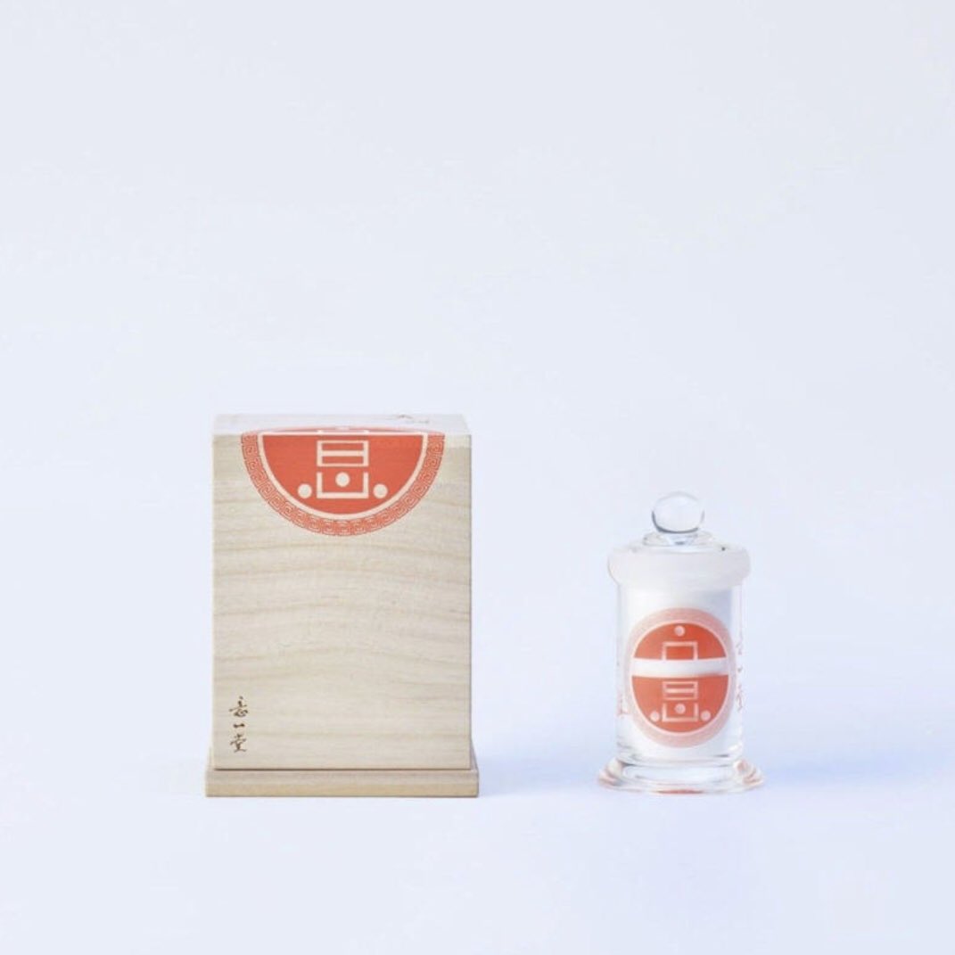 miyauchi_0929's tweet image. #意一堂　#真珠粉　
日本で真珠といえば、実は最高の漢方薬だった。それは現代の日本ではなく江戸時代の話。同時代のヨーロッパではガラスでできた模造品も出回るくらい大人気の宝石。ところが日本では装飾品としてはほとんど関心を持たれず、薬として価値を持たれていた。歴史を知ると常識が崩れる。