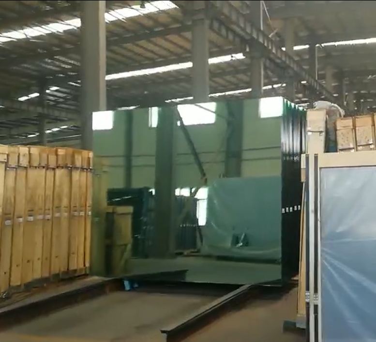chinariderglass's tweet photo. We are dealing with various kinds of glass and mirror with high quality as customer’s requirement.Have glass in stock ,welcome inquiry!#riderglass #buildingglass #processedglass #chinaglass #flatglass https://t.co/iGSMRCcfST