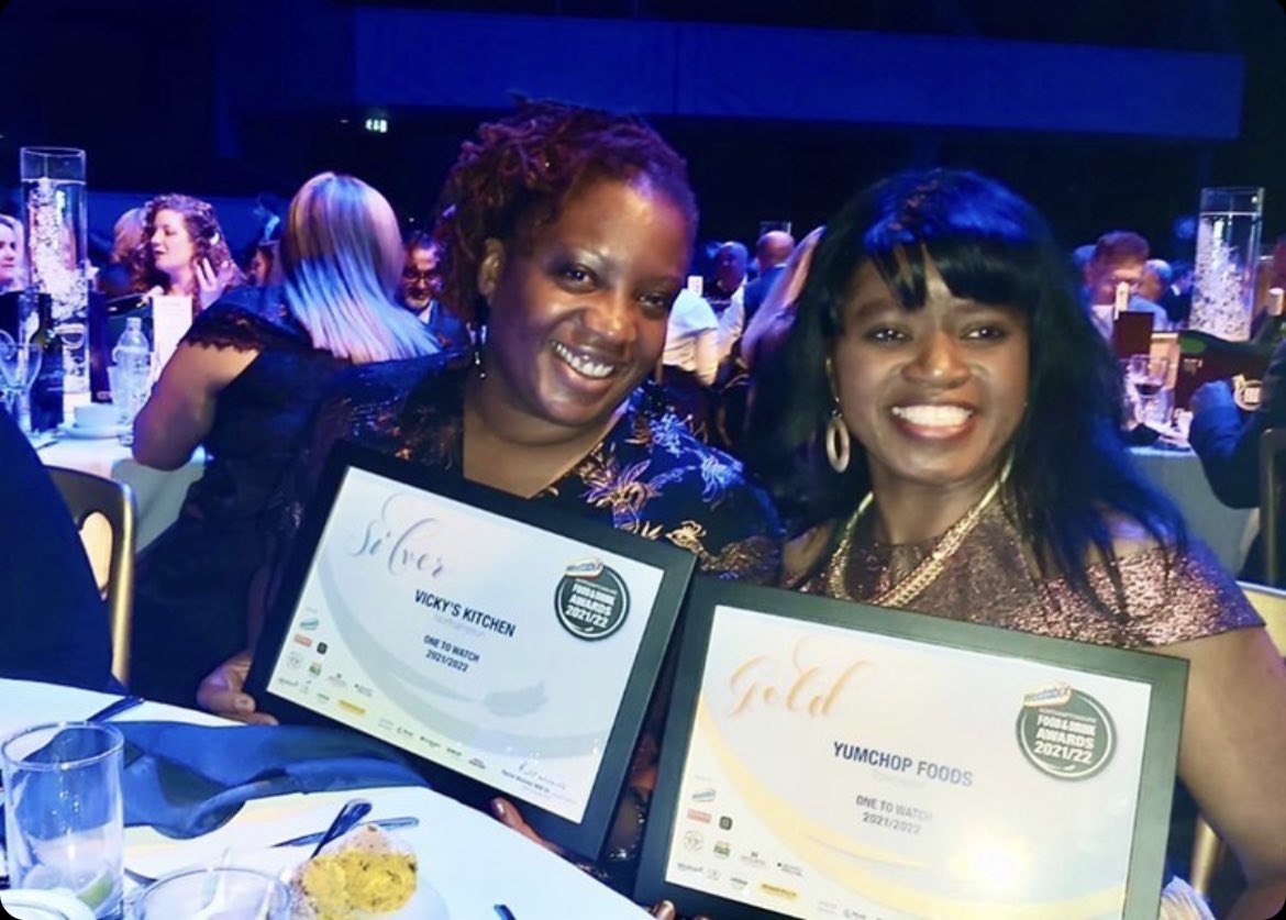 MrsDLewis_NW's tweet image. Whoop whoop 🙌🏻 🙌🏻 My ladies cleaning UP at the @foodawardsHQ
Representing everything I love about our @NatWestBusiness Accelerator network 🎉 
#collaborationovercompetition #smashingthroughchallenges #alwayshustling #alwayshungry
#teamdebbie #PowerUp #LeadingLadies #WNFAD 
🤩