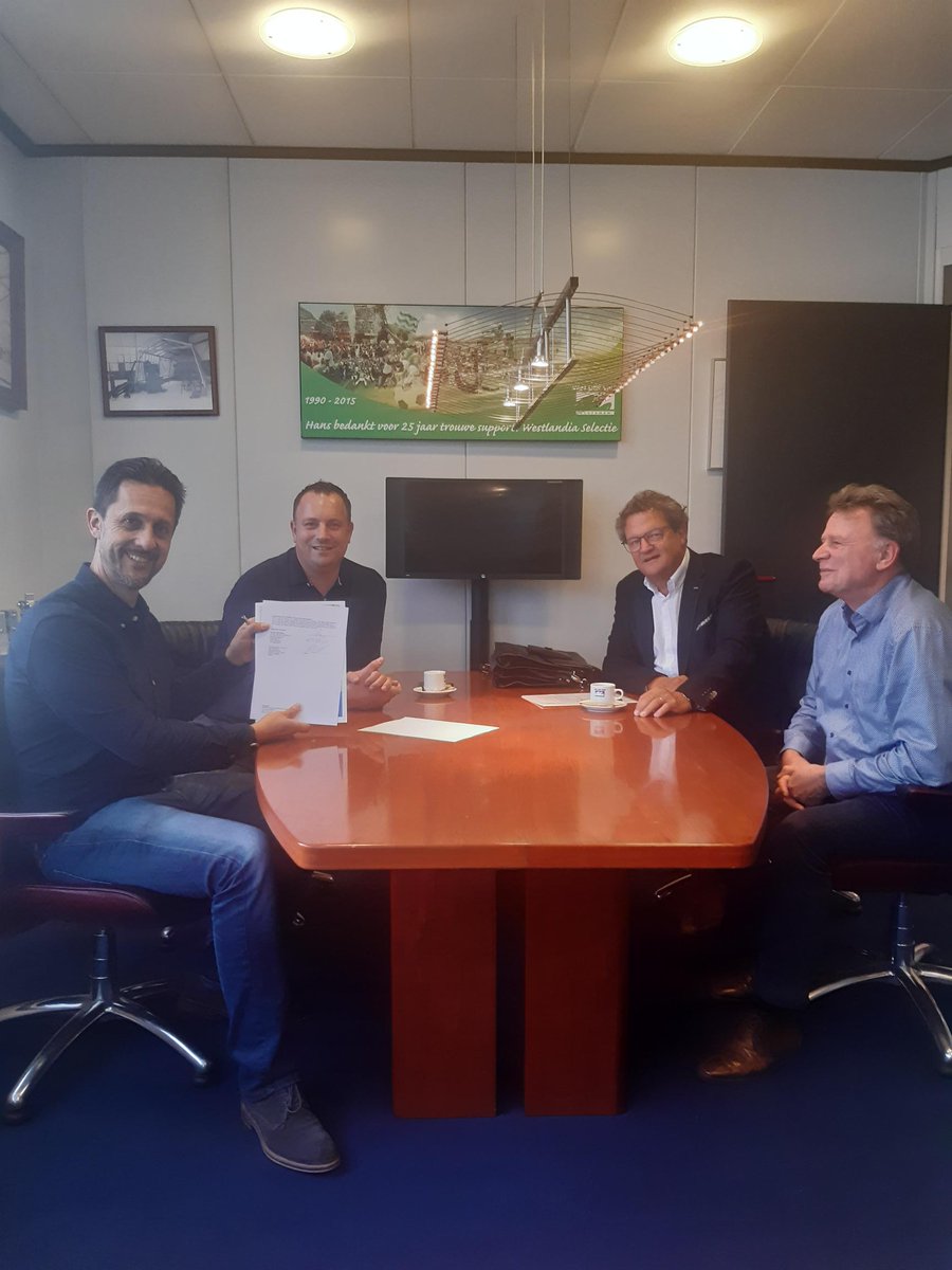 valkhorti's tweet photo. Hoy hemos dado un gran paso adelante al convertirnos en socios de 𝐇𝐨𝐫𝐭𝐢𝐂𝐨𝐧𝐧𝐞𝐜𝐭 𝐍𝐋.
Esta plataforma ofrece comodidad, valor añadido e innovación a los productores profesionales mexicanos.
¡Esperamos con interés cooperar con ustedes!
Más info: https://t.co/2209UvDcQA https://t.co/5p3qL7jwDV