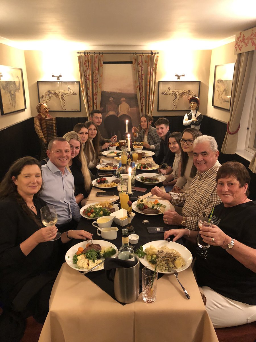 Last night we CELEBRATED #racingstaffweek at THE OLD PLOUGH in ASHLEY can’t thank my TEAM enough for all their HARD WORK @bex_mcentee @GraceMcentee @KatieWebb07 @chloepeacock44 @mitchell98_ @robinblaze14 @Rosie_mcentee @LillyAspell & BEN #theresnoIinteam 👏🥂❤️