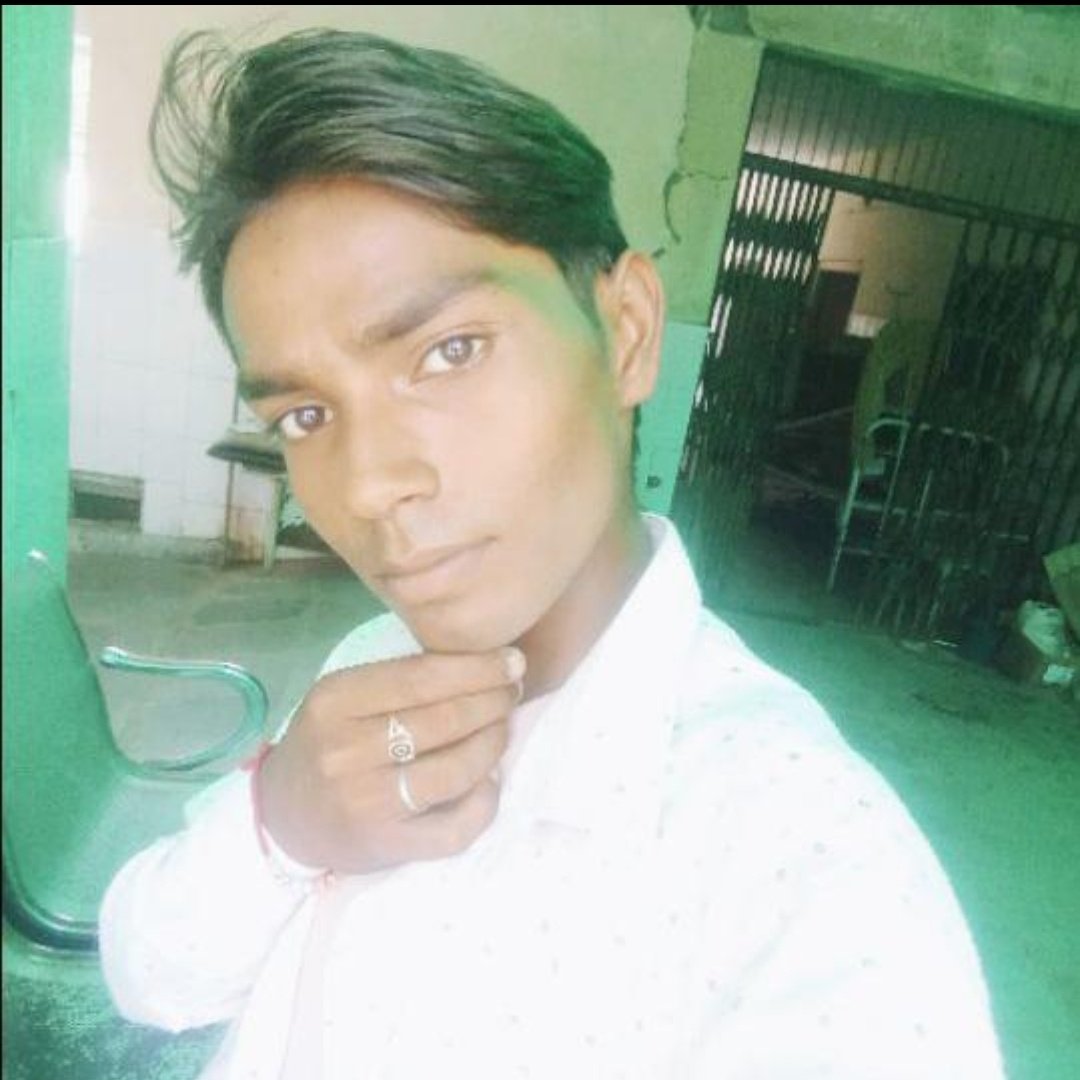 ErAnsari1996's tweet photo. गुफा की छोटकी भौजी!😜 https://t.co/xlNcKAQGmC